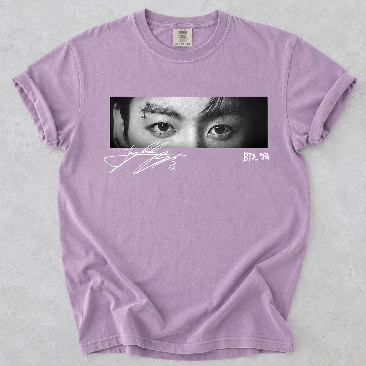 Jungkook Eyes BTS Crewneck T-Shirt Gift For Fan